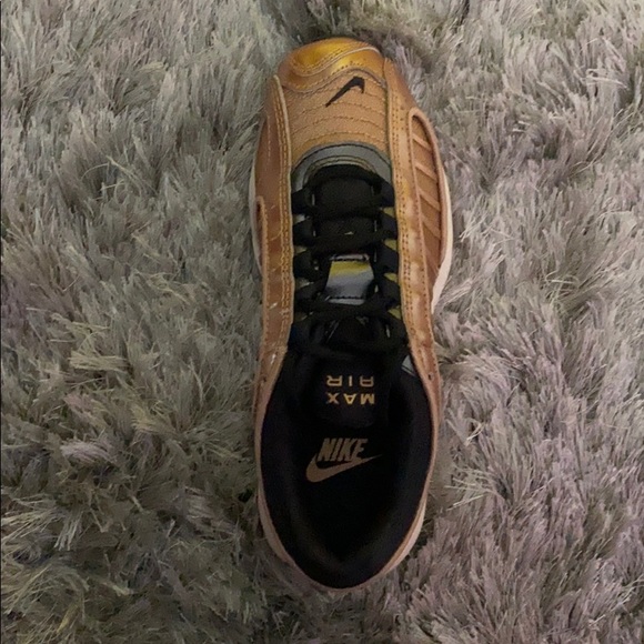 Nike Air Max Brand New Never Worn - Picture 2 of 8